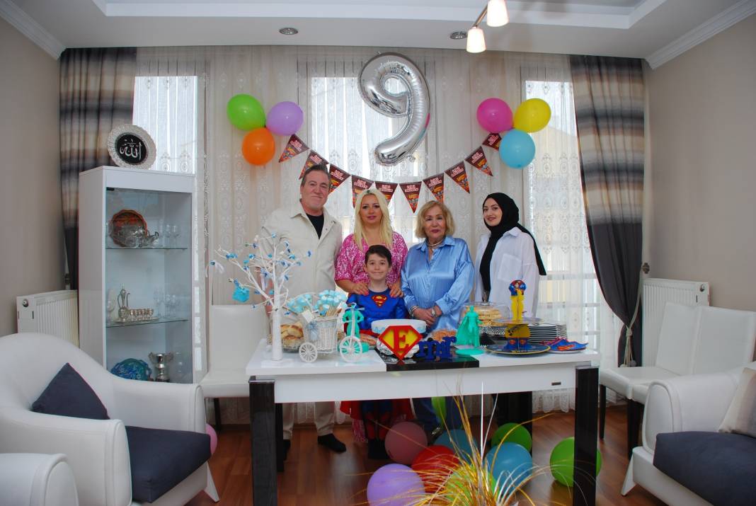 Mustafa Emir yeni yaşını kutladı 2
